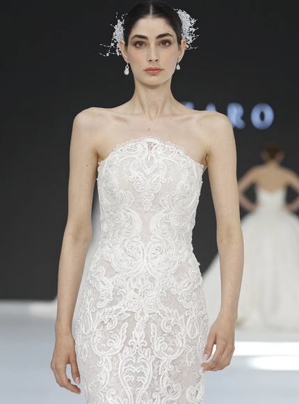 Lazaro Davi Trumpet Wedding Gown