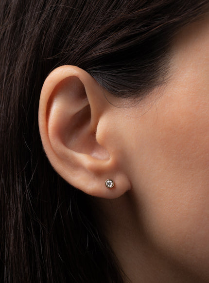 Zoe Lev Bezel Diamond Stud Earrings