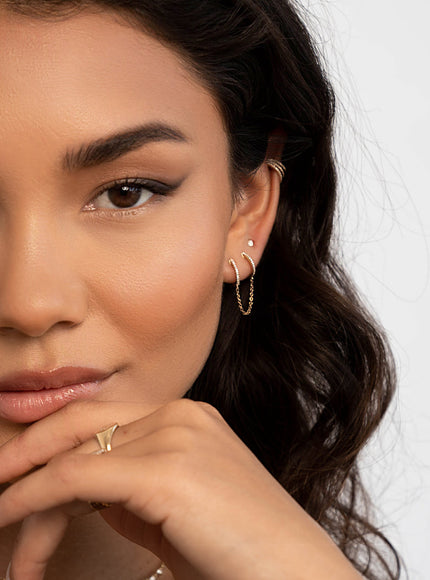 Zoe Lev Diamond Huggie Chain Earrings