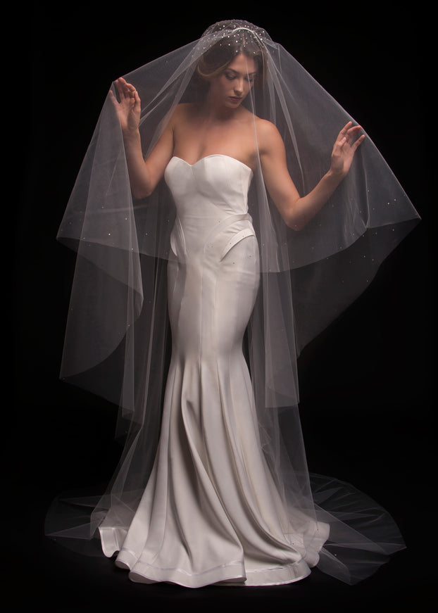 Ariel Taub Dream Two-Tier Crystal Cathedral Veil