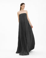 US 2 / Black