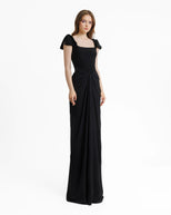 US 2 / Black