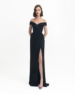 US 2 / Black