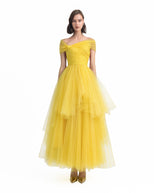 US 2 / Yellow