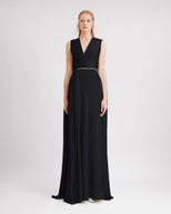US 4 / Black