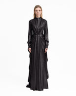 US 2 / Black