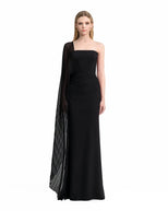 US 2 / Black