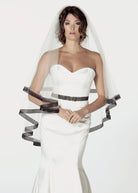 Light Ivory/Black
