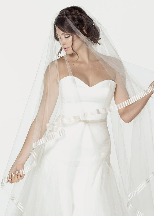 Elana Striped Ribbon Chapel Veil Black Ivory