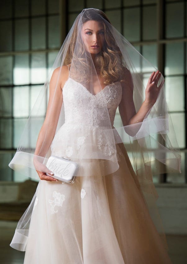 Fantasy Two-Tier Waltz Wide Horsehair Veil