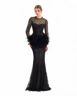 US 2 / Black