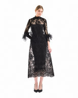 US 2 / Black