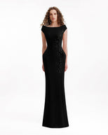 US 2 / Black