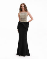 US 2 / Black