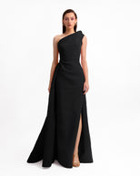 US 2 / Black