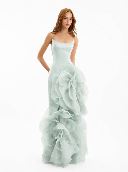 Gemy Maalouf Fitted Scoop-Neck Gown With Sculpted Flowers Light Mint