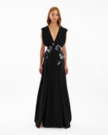 US 2 / Black
