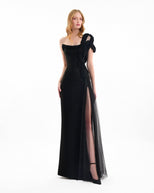 US 2 / Black