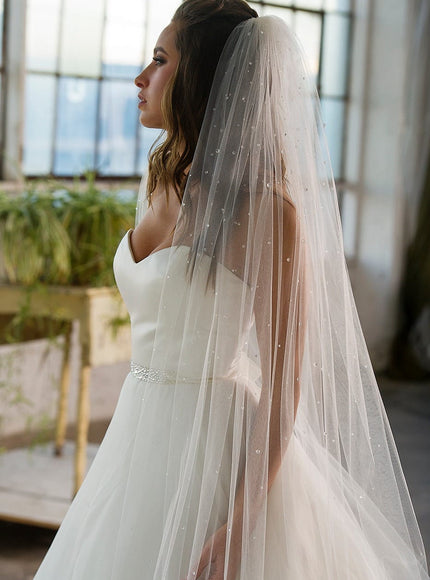 Glisten Heavy Crystal Top Cathedral Veil
