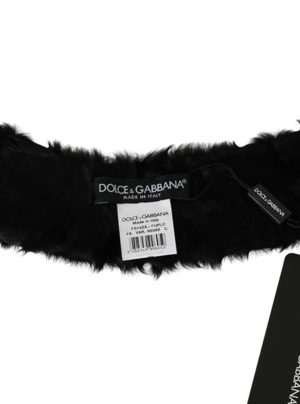 a black fur collar with a tag on it