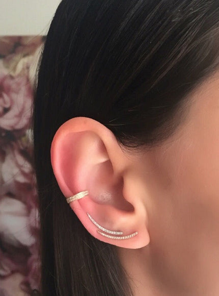 Zoe Lev Diamond Ear Crawler