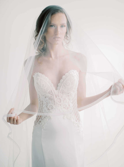Ilyse Horsehair and Beaded Trimmed Cathedral Veil