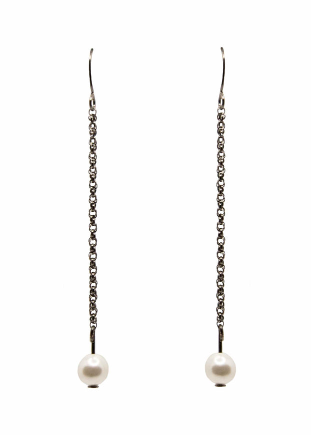 Ines Pearl Drop Earrings
