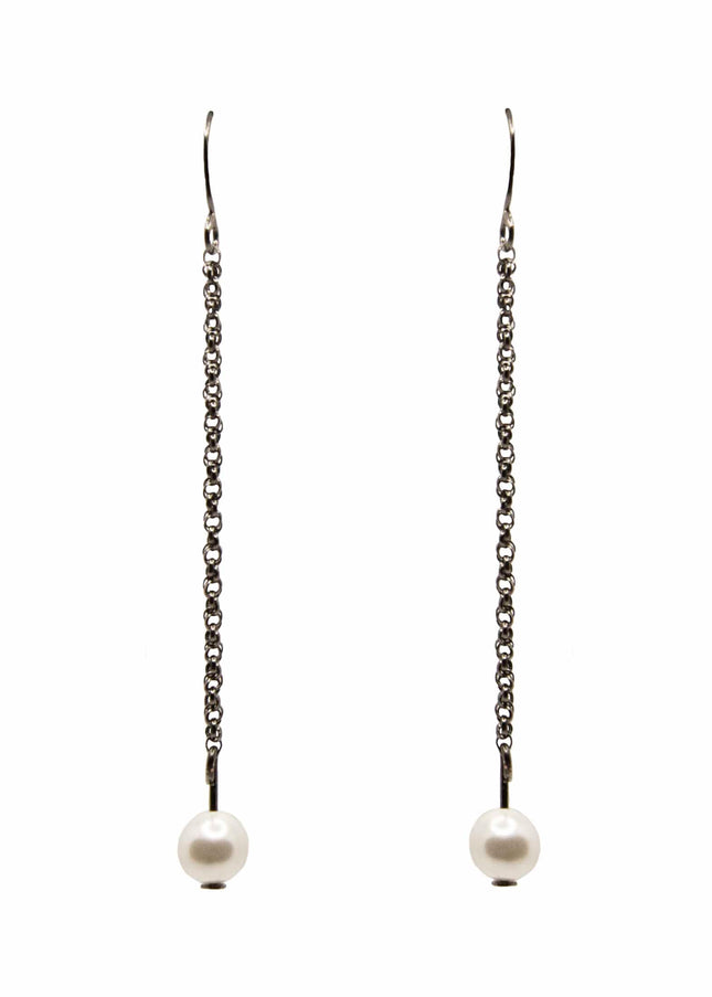 Ines Pearl Drop Earrings