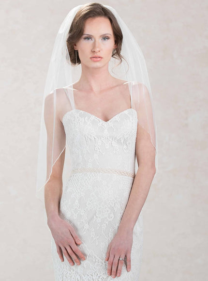 Ivy Pearl Fingertip Veil
