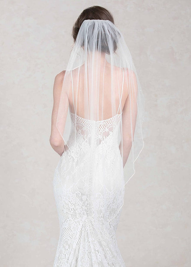 Ivy Pearl Fingertip Veil
