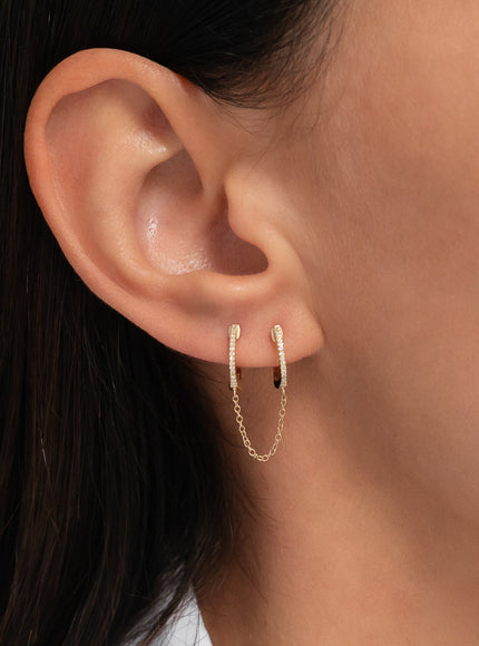 Zoe Lev Diamond Huggie Chain Earrings
