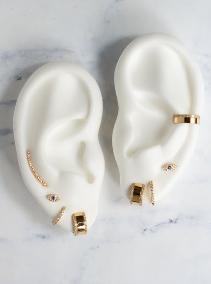Zoe Lev Diamond Huggie Earrings