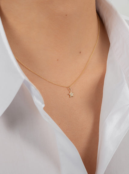 Zoe Lev 14K Gold Star with Tiny Diamond Pendant