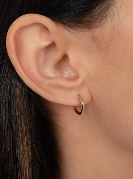 Zoe Lev 14K Gold Medium Huggie Earrings