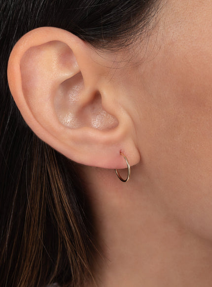 Zoe Lev 14K Gold Mini Thread Hoop Earrings