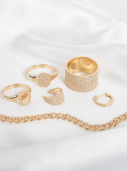 Zoe Lev Diamond Huggie Earrings