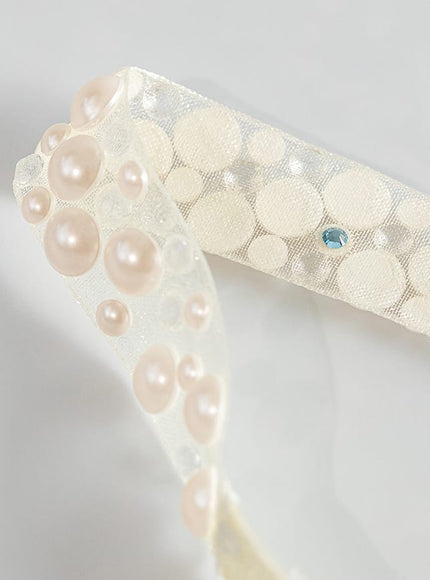 Katie Pearl and Crystal Garter