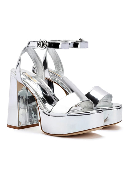 Larroude Dolly Sandal In Silver Specchio