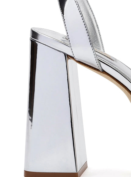 Larroude Dolly Sandal In Silver Specchio