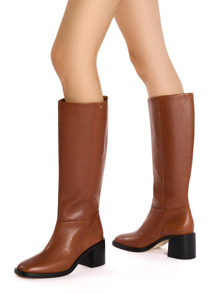 Larroude Ricky Boot In Mocca Leather