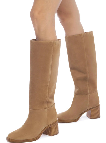 Larroude Ricky Boot In Peanut Suede