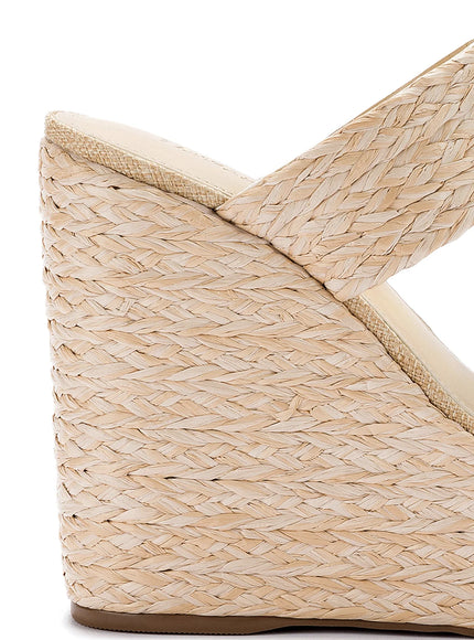 Larroude Pamela Wedge In Natural Raffia