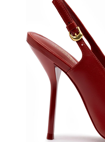 Larroude x Altuzarra Pump In Blood Red Leather