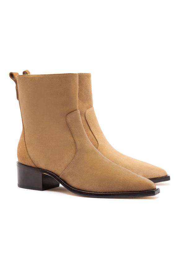 Larroude Florencia Low Boot In Peanut Suede