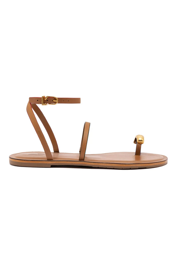 Larroude Biarritz Flat Sandal In Light Caramel Leather