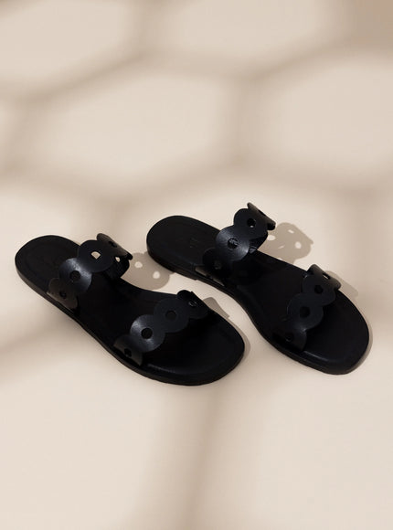 Larroude Florence Flat Mule In Black Leather