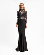 US 2 / Black