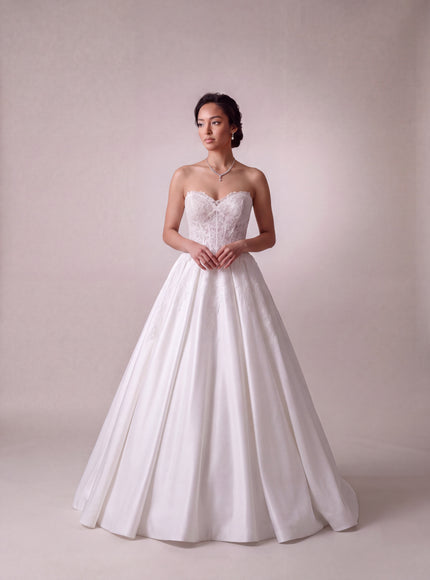 Ellie Belle Macayla Sweetheart Lace Wedding Gown