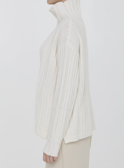 Max Mara Vitalba Sweater profile view in wool and cashmere