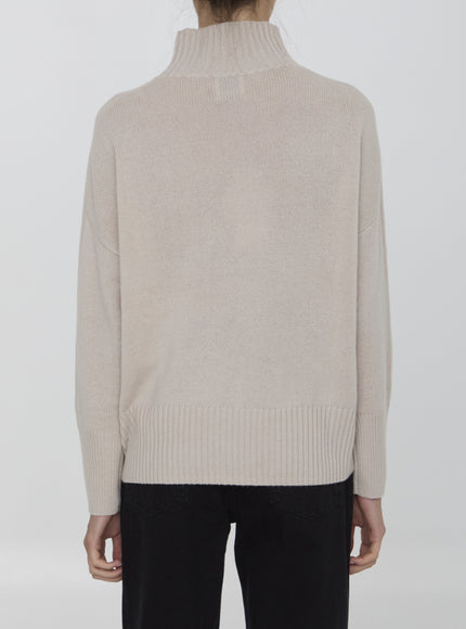 Allude Cashmere Jumper back view, elegant beige sweater